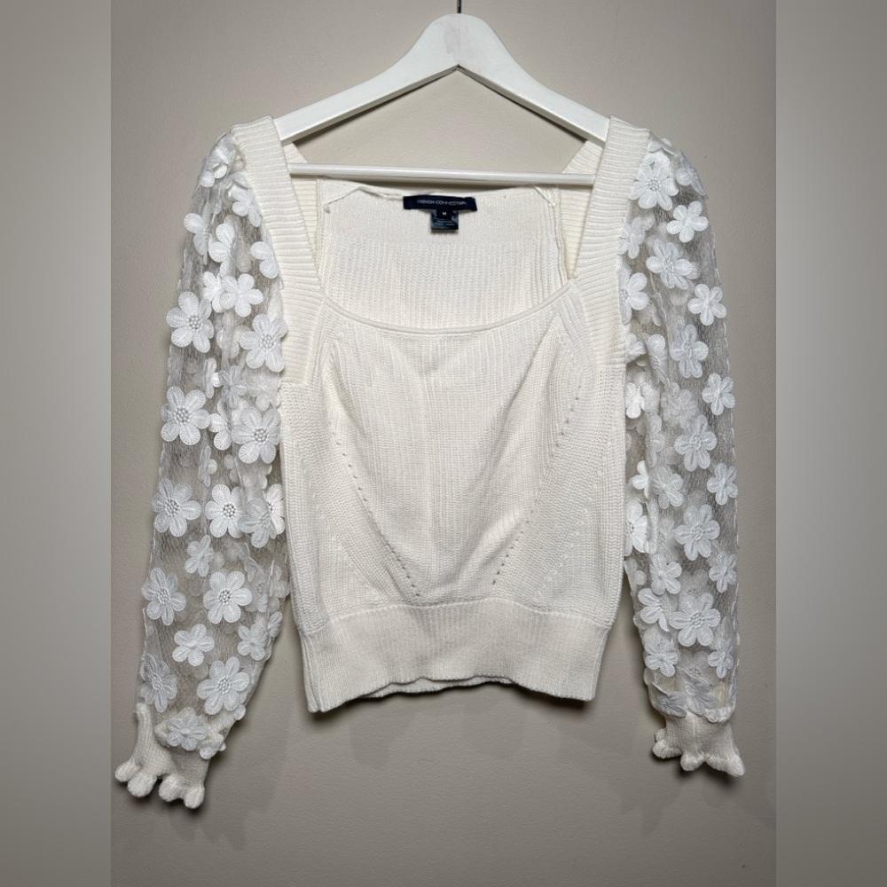 LAST CHANCE French Connection Cream Floral Mesh Sleeve Knit Top Size M - Picture 2 of 8